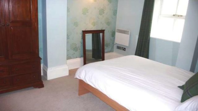  Image of 1 bedroom Flat to rent in Edmund Street Birmingham B3 at Edmund Street Birmingham West Midlands, B3 2ES